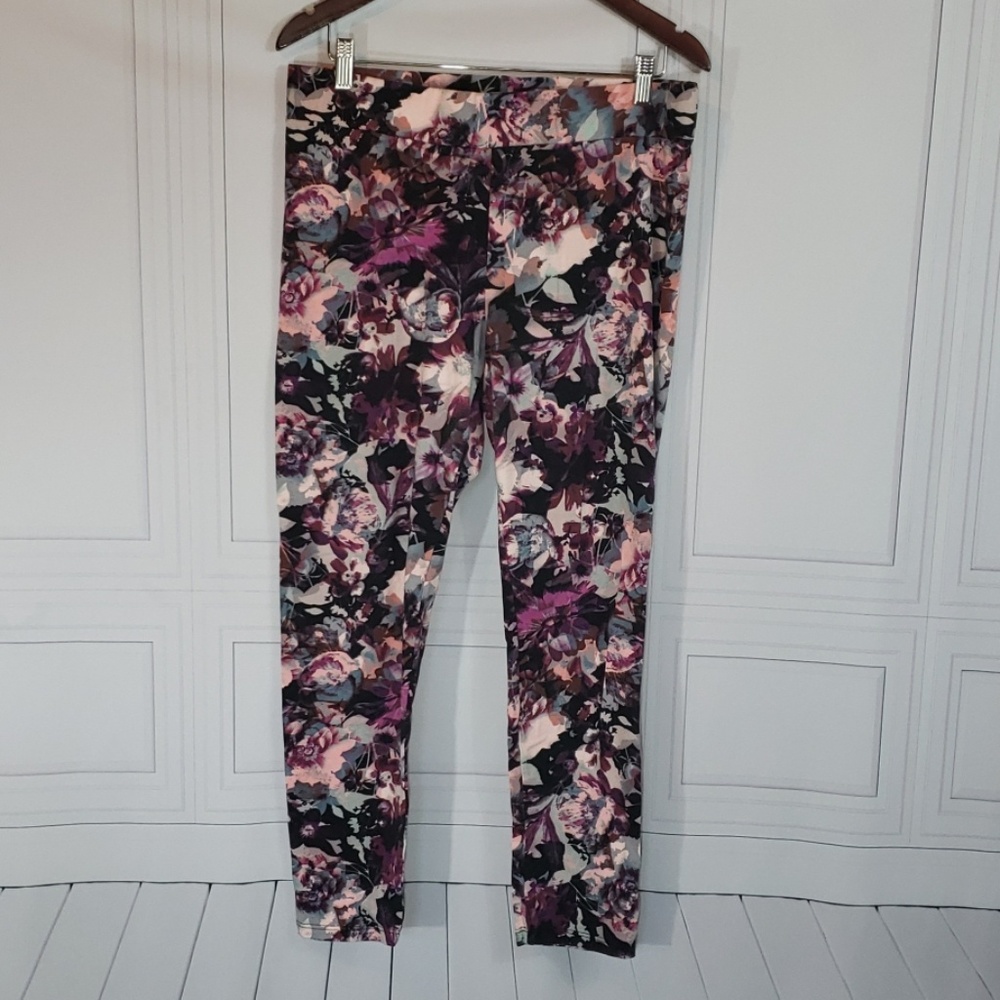 Thalia Sodi, Floral Leggings